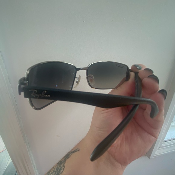 Polarized Ray Bans! - Picture 6 of 8